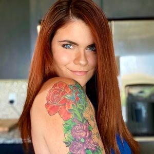 Meet your Posher, Lacey